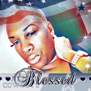 Meet your Posher, Tia